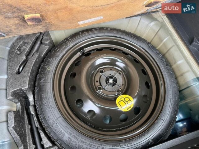 Синій Ніссан Ноут, об'ємом двигуна 1.4 л та пробігом 172 тис. км за 5850 $, фото 20 на Automoto.ua