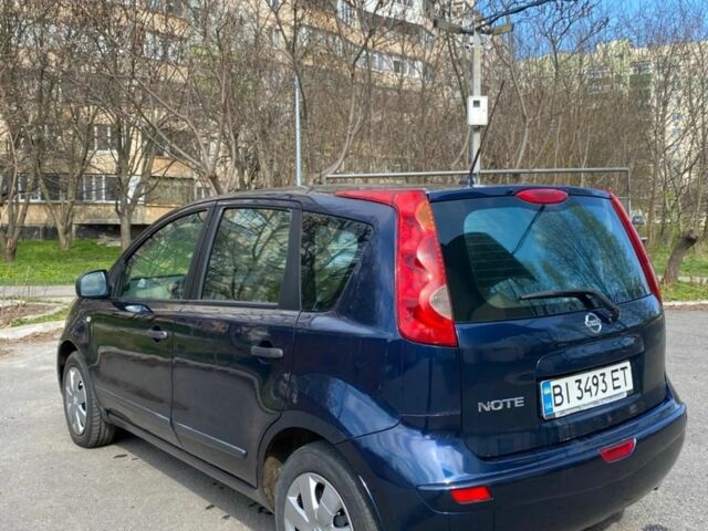 Синий Ниссан Ноут, объемом двигателя 1.6 л и пробегом 202 тыс. км за 4318 $, фото 1 на Automoto.ua