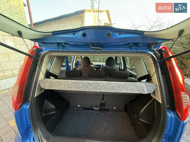 Синій Ніссан Ноут, об'ємом двигуна 1.4 л та пробігом 190 тис. км за 5800 $, фото 45 на Automoto.ua