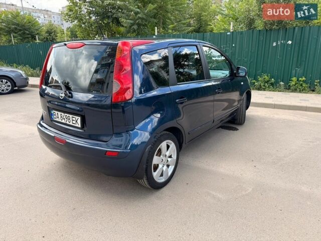 Синий Ниссан Ноут, объемом двигателя 1.6 л и пробегом 162 тыс. км за 6200 $, фото 5 на Automoto.ua