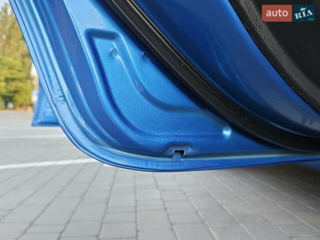 Синий Ниссан Ноут, объемом двигателя 1.6 л и пробегом 226 тыс. км за 6800 $, фото 51 на Automoto.ua
