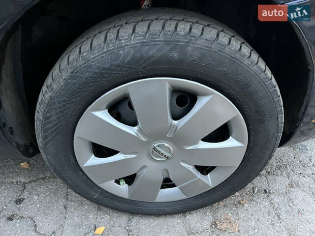 Синий Ниссан Ноут, объемом двигателя 1.6 л и пробегом 250 тыс. км за 4300 $, фото 12 на Automoto.ua