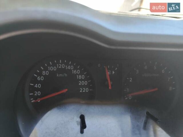 Синий Ниссан Ноут, объемом двигателя 1.6 л и пробегом 220 тыс. км за 4700 $, фото 9 на Automoto.ua