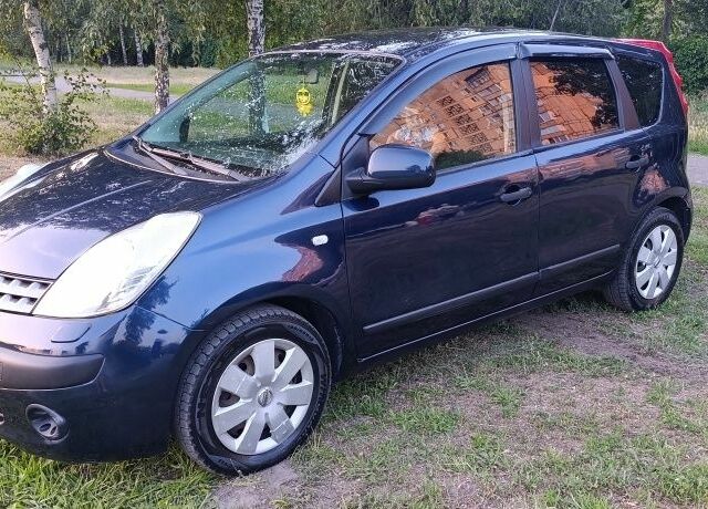 Синій Ніссан Ноут, об'ємом двигуна 1.4 л та пробігом 245 тис. км за 3958 $, фото 9 на Automoto.ua