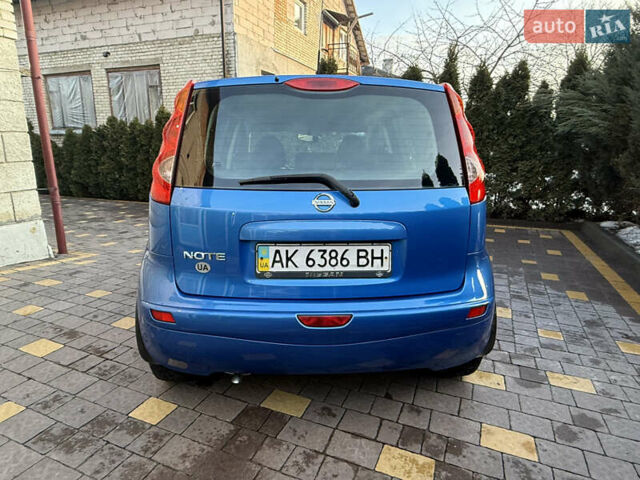 Синій Ніссан Ноут, об'ємом двигуна 1.4 л та пробігом 190 тис. км за 5800 $, фото 12 на Automoto.ua