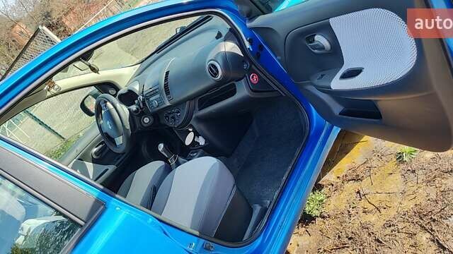 Синій Ніссан Ноут, об'ємом двигуна 1.4 л та пробігом 242 тис. км за 5500 $, фото 2 на Automoto.ua