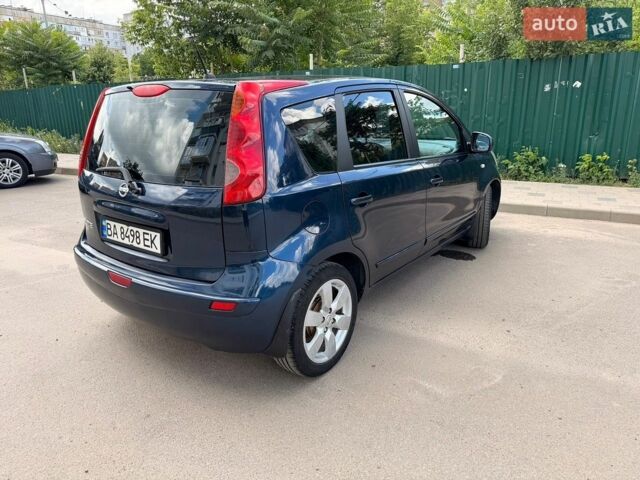 Синій Ніссан Ноут, об'ємом двигуна 1.6 л та пробігом 162 тис. км за 6200 $, фото 5 на Automoto.ua