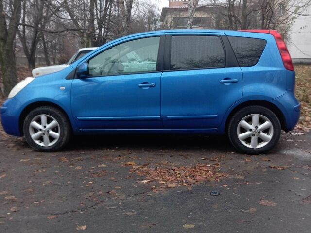 Синій Ніссан Ноут, об'ємом двигуна 1.4 л та пробігом 216 тис. км за 4300 $, фото 3 на Automoto.ua