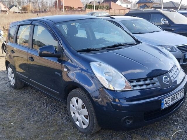Синій Ніссан Ноут, об'ємом двигуна 1.4 л та пробігом 240 тис. км за 3200 $, фото 2 на Automoto.ua