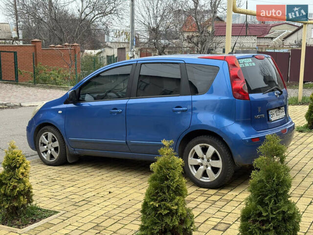 Синий Ниссан Ноут, объемом двигателя 1.6 л и пробегом 192 тыс. км за 6700 $, фото 3 на Automoto.ua