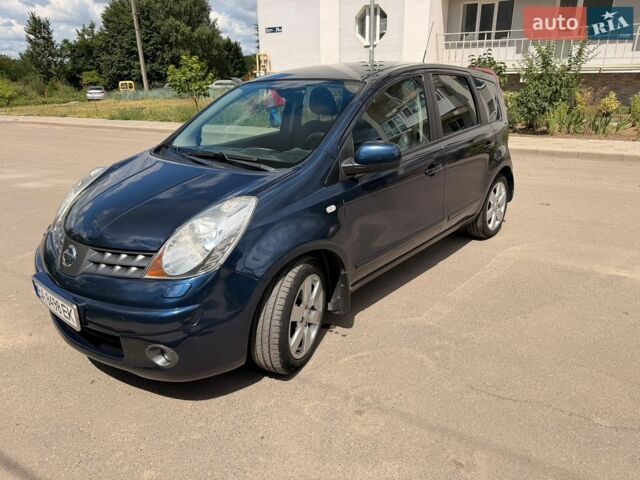 Синий Ниссан Ноут, объемом двигателя 1.6 л и пробегом 186 тыс. км за 5800 $, фото 1 на Automoto.ua