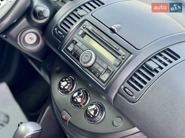 Синий Ниссан Ноут, объемом двигателя 1.6 л и пробегом 200 тыс. км за 8399 $, фото 71 на Automoto.ua