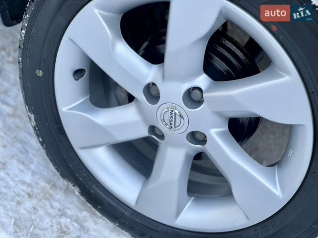 Синий Ниссан Ноут, объемом двигателя 1.6 л и пробегом 200 тыс. км за 8399 $, фото 52 на Automoto.ua