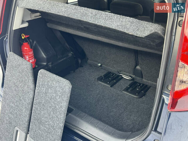 Синий Ниссан Ноут, объемом двигателя 1.6 л и пробегом 200 тыс. км за 8399 $, фото 85 на Automoto.ua