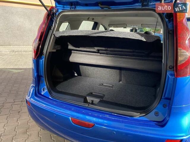 Синій Ніссан Ноут, об'ємом двигуна 1.6 л та пробігом 205 тис. км за 7200 $, фото 11 на Automoto.ua