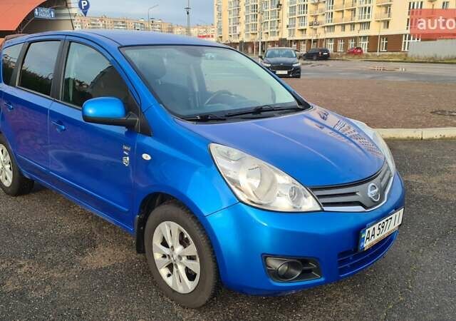 Синий Ниссан Ноут, объемом двигателя 1.6 л и пробегом 163 тыс. км за 6700 $, фото 1 на Automoto.ua