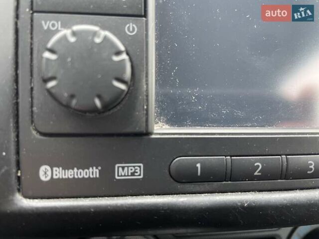 Синій Ніссан Ноут, об'ємом двигуна 1.5 л та пробігом 205 тис. км за 6800 $, фото 21 на Automoto.ua