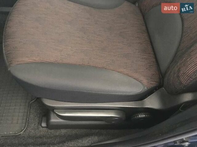 Синій Ніссан Ноут, об'ємом двигуна 1.6 л та пробігом 143 тис. км за 6999 $, фото 18 на Automoto.ua