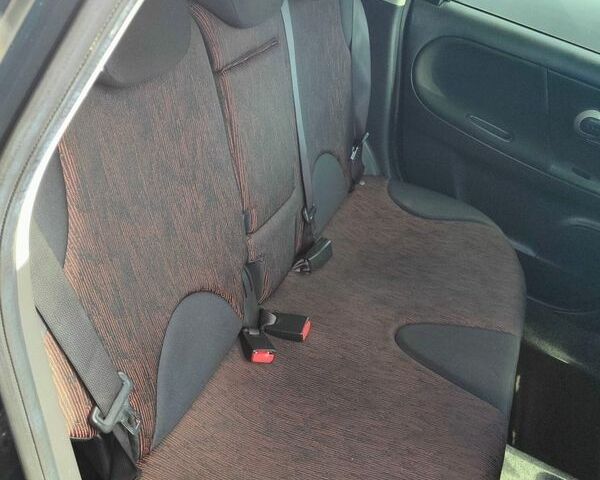 Синий Ниссан Ноут, объемом двигателя 1.6 л и пробегом 120 тыс. км за 6299 $, фото 19 на Automoto.ua