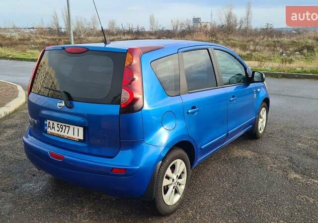 Синий Ниссан Ноут, объемом двигателя 1.6 л и пробегом 163 тыс. км за 6700 $, фото 3 на Automoto.ua