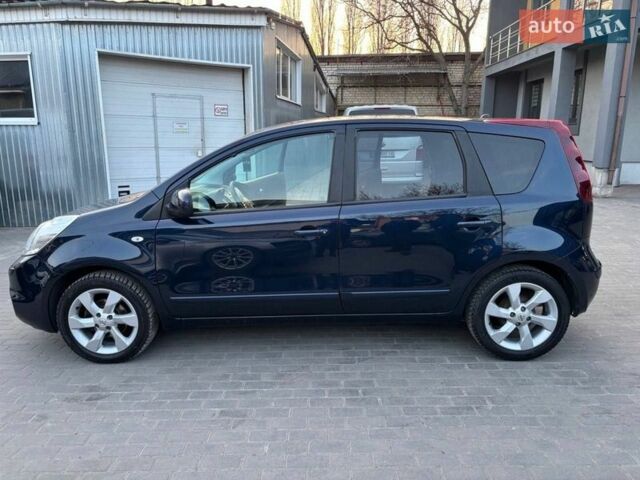 Синий Ниссан Ноут, объемом двигателя 1.6 л и пробегом 120 тыс. км за 6299 $, фото 4 на Automoto.ua