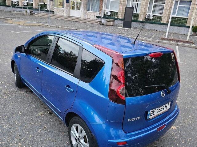 Синій Ніссан Ноут, об'ємом двигуна 1.6 л та пробігом 173 тис. км за 6300 $, фото 4 на Automoto.ua