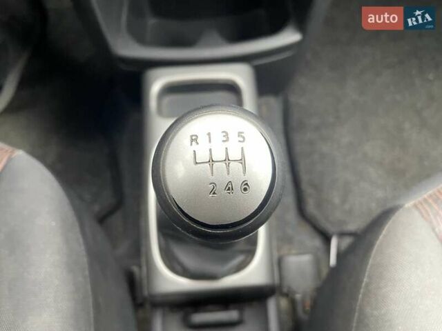 Синій Ніссан Ноут, об'ємом двигуна 1.5 л та пробігом 205 тис. км за 6800 $, фото 14 на Automoto.ua