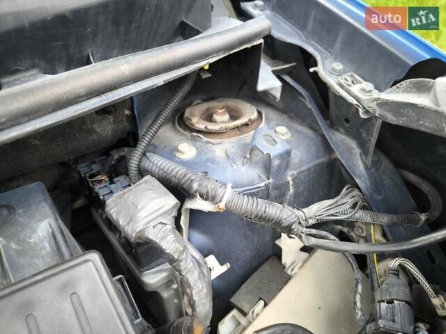 Синій Ніссан Ноут, об'ємом двигуна 1.6 л та пробігом 147 тис. км за 7799 $, фото 22 на Automoto.ua