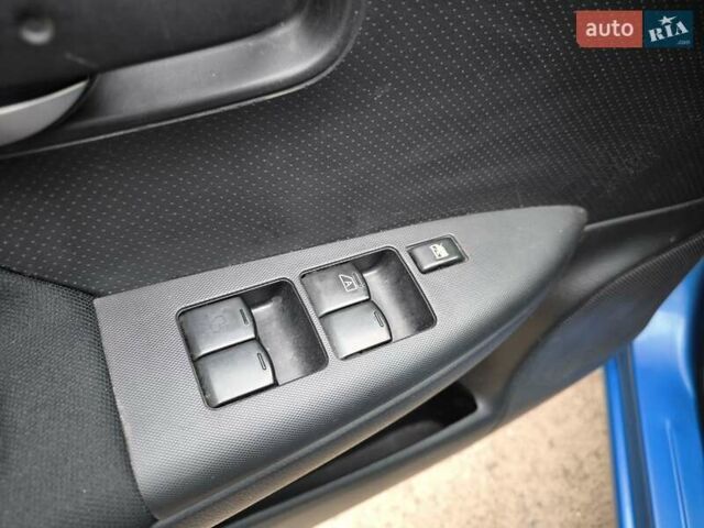 Синій Ніссан Ноут, об'ємом двигуна 1.6 л та пробігом 147 тис. км за 7799 $, фото 18 на Automoto.ua