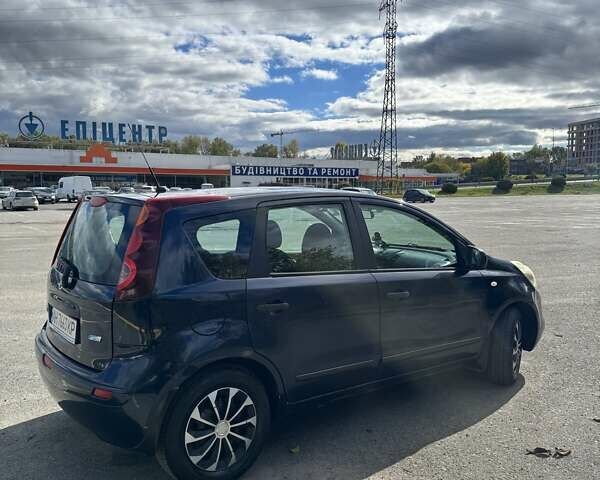 Синий Ниссан Ноут, объемом двигателя 1.5 л и пробегом 228 тыс. км за 5800 $, фото 5 на Automoto.ua