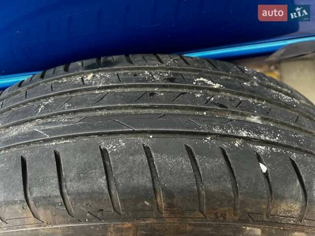 Синій Ніссан Ноут, об'ємом двигуна 1.6 л та пробігом 168 тис. км за 6900 $, фото 5 на Automoto.ua