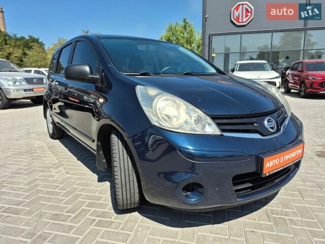 Синий Ниссан Ноут, объемом двигателя 1.46 л и пробегом 235 тыс. км за 7000 $, фото 2 на Automoto.ua
