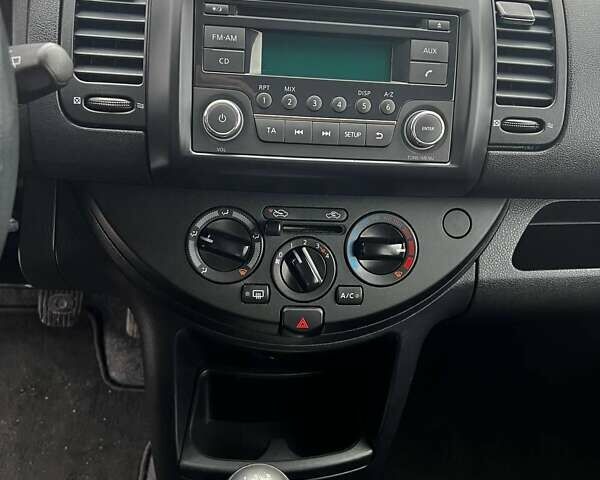 Синій Ніссан Ноут, об'ємом двигуна 1.6 л та пробігом 168 тис. км за 6900 $, фото 19 на Automoto.ua