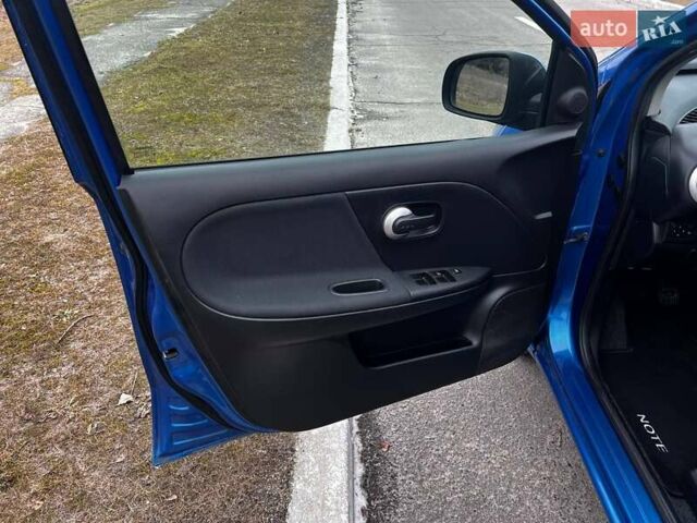 Синій Ніссан Ноут, об'ємом двигуна 1.6 л та пробігом 168 тис. км за 6900 $, фото 15 на Automoto.ua