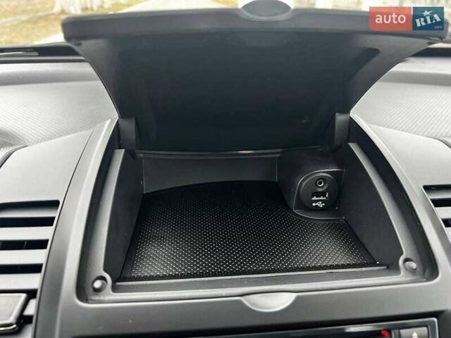 Синій Ніссан Ноут, об'ємом двигуна 1.6 л та пробігом 168 тис. км за 6900 $, фото 70 на Automoto.ua