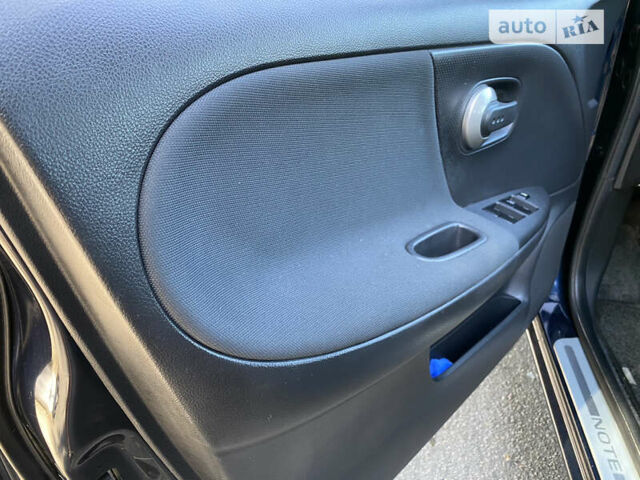 Синий Ниссан Ноут, объемом двигателя 1.39 л и пробегом 178 тыс. км за 6500 $, фото 23 на Automoto.ua