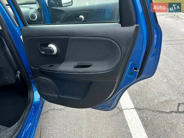 Синій Ніссан Ноут, об'ємом двигуна 1.6 л та пробігом 168 тис. км за 6900 $, фото 25 на Automoto.ua