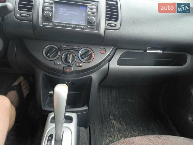 Синій Ніссан Ноут, об'ємом двигуна 1.6 л та пробігом 147 тис. км за 7799 $, фото 25 на Automoto.ua