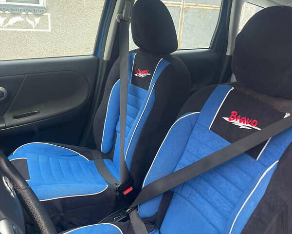 Синий Ниссан Ноут, объемом двигателя 1.46 л и пробегом 227 тыс. км за 6500 $, фото 4 на Automoto.ua