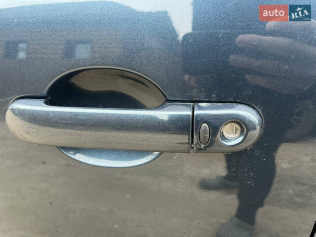 Синий Ниссан Ноут, объемом двигателя 1.6 л и пробегом 238 тыс. км за 7650 $, фото 43 на Automoto.ua