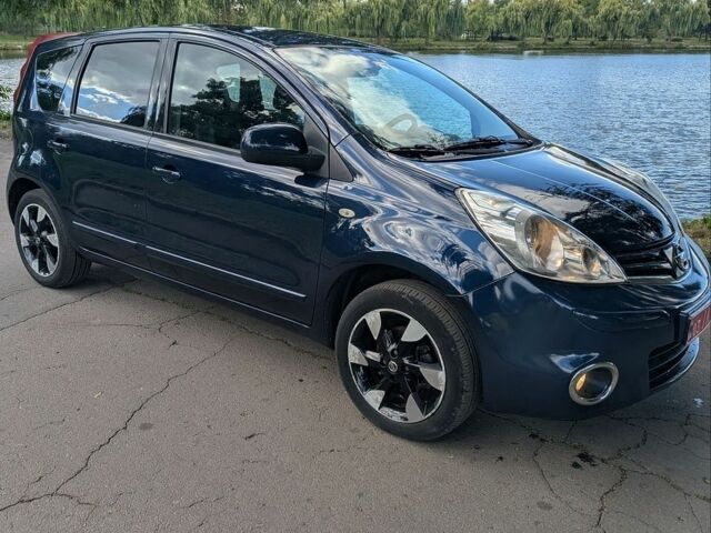 Синій Ніссан Ноут, об'ємом двигуна 1.6 л та пробігом 227 тис. км за 7300 $, фото 1 на Automoto.ua