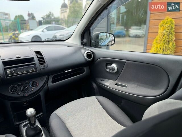 Синій Ніссан Ноут, об'ємом двигуна 1.39 л та пробігом 248 тис. км за 6250 $, фото 36 на Automoto.ua