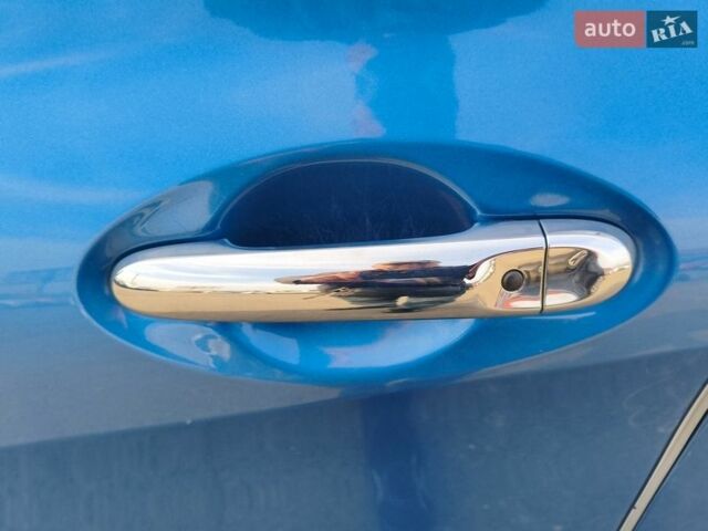 Синій Ніссан Ноут, об'ємом двигуна 1.2 л та пробігом 91 тис. км за 10800 $, фото 16 на Automoto.ua