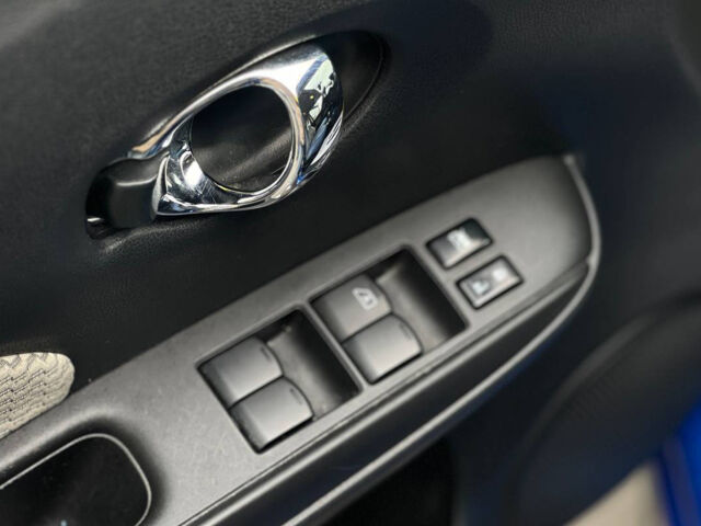 Синий Ниссан Ноут, объемом двигателя 1.6 л и пробегом 105 тыс. км за 8900 $, фото 6 на Automoto.ua