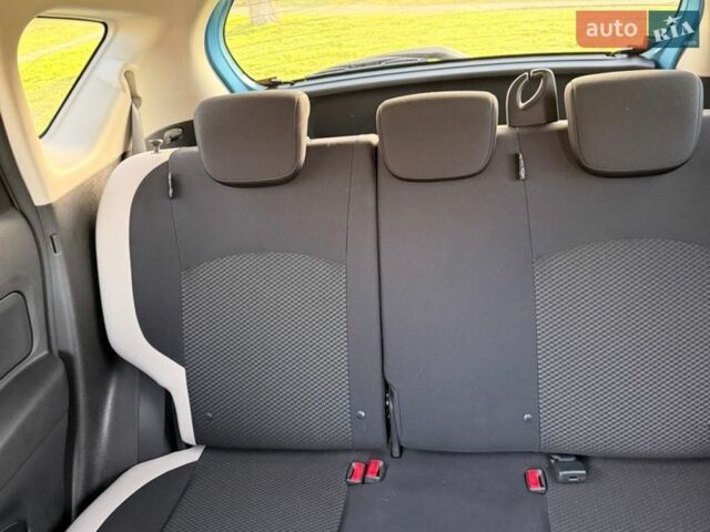 Синій Ніссан Ноут, об'ємом двигуна 1.2 л та пробігом 38 тис. км за 11500 $, фото 18 на Automoto.ua