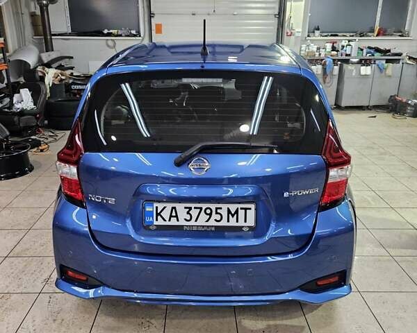 Синий Ниссан Ноут, объемом двигателя 1.2 л и пробегом 30 тыс. км за 11500 $, фото 5 на Automoto.ua