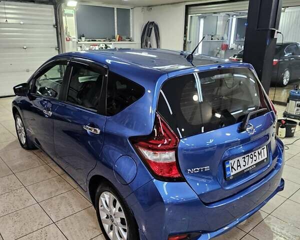 Синий Ниссан Ноут, объемом двигателя 1.2 л и пробегом 30 тыс. км за 11500 $, фото 3 на Automoto.ua