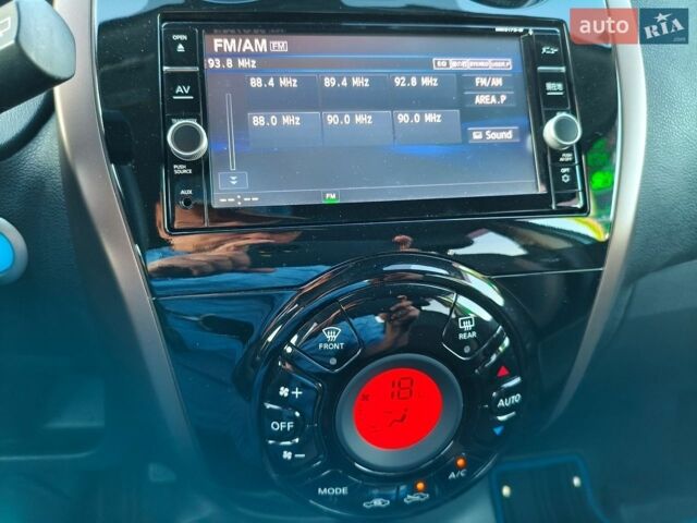 Синій Ніссан Ноут, об'ємом двигуна 1.2 л та пробігом 59 тис. км за 12700 $, фото 27 на Automoto.ua