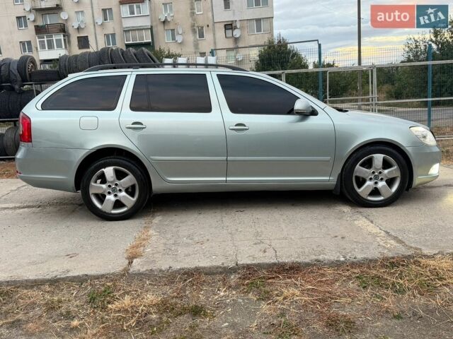 Синий Ниссан Ноут, объемом двигателя 1.2 л и пробегом 60 тыс. км за 13100 $, фото 19 на Automoto.ua