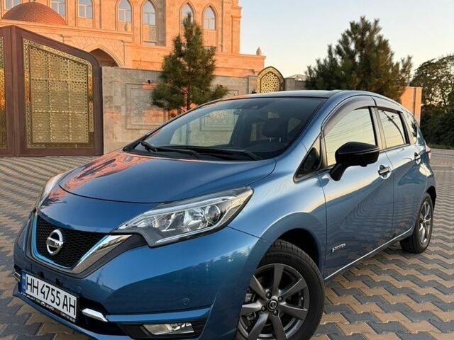 Синій Ніссан Ноут, об'ємом двигуна 1.2 л та пробігом 67 тис. км за 12200 $, фото 3 на Automoto.ua